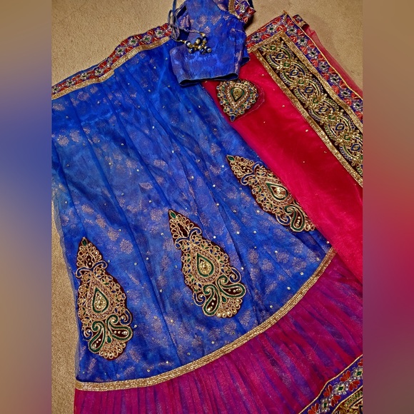 Blue lehenga with blouse - Picture 2 of 3